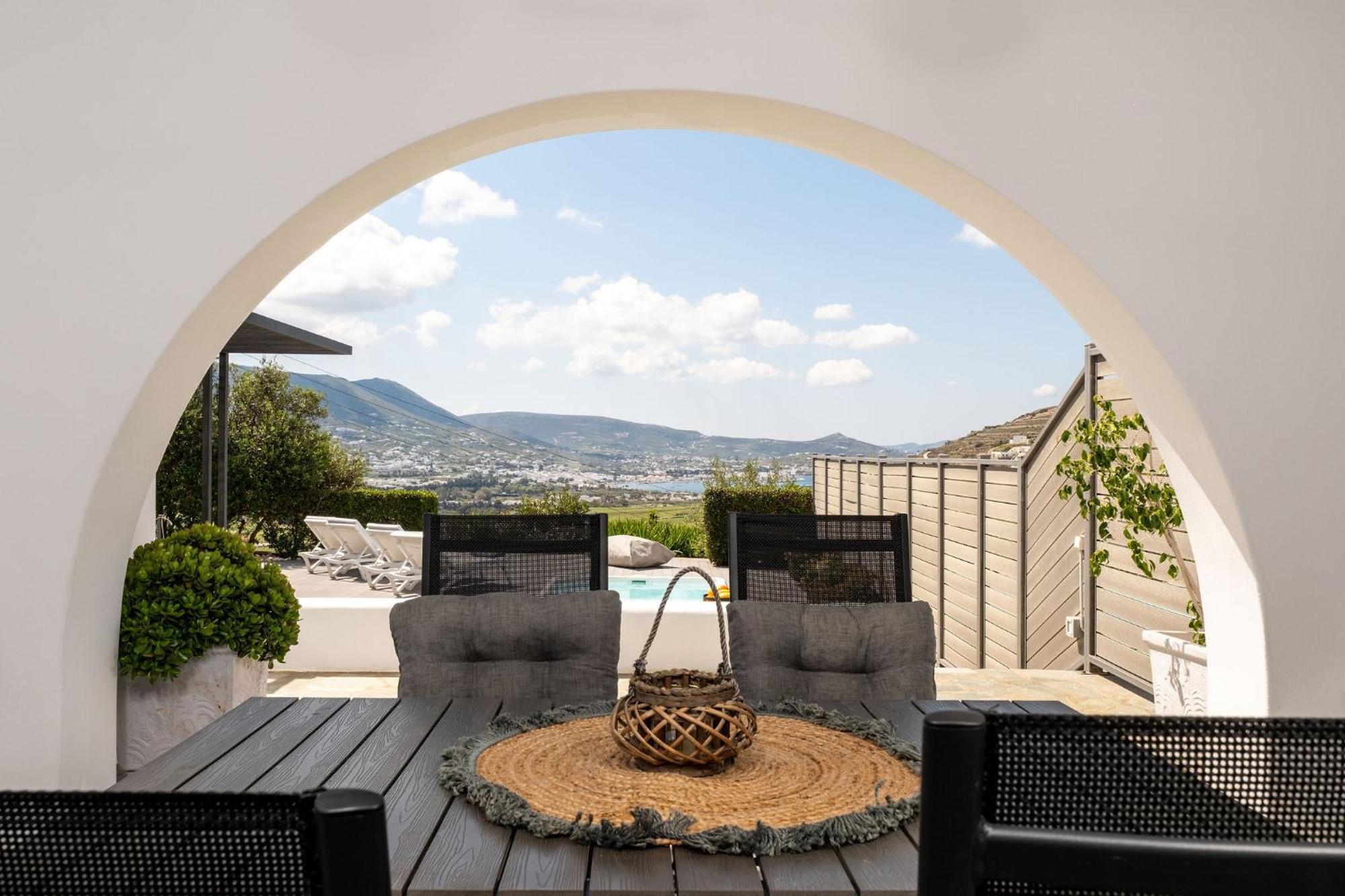 Azzurro Bianco Suites Páros Dış mekan fotoğraf