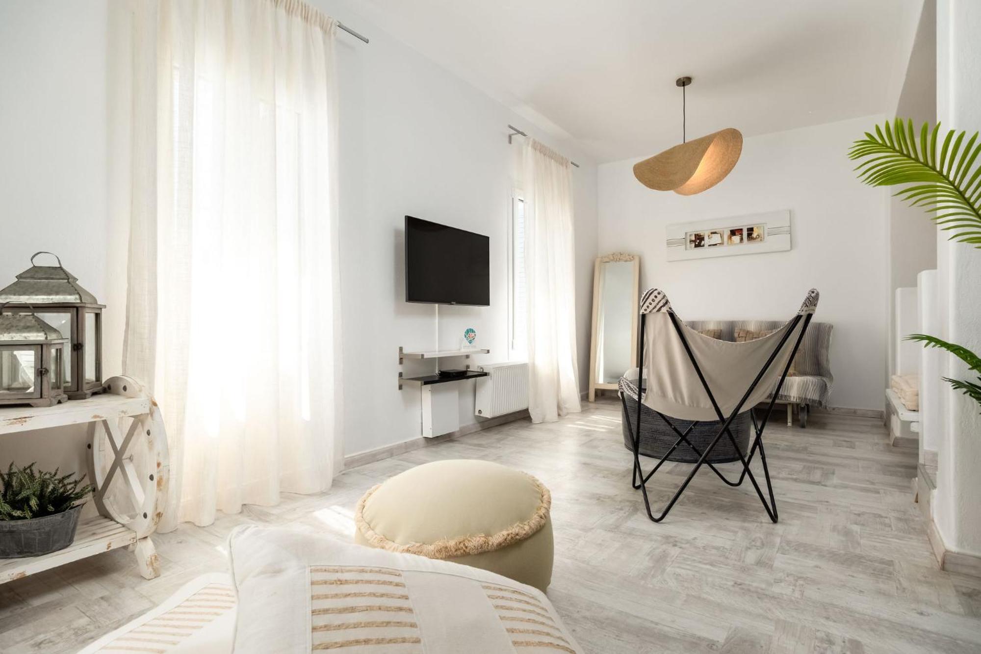 Azzurro Bianco Suites Páros Dış mekan fotoğraf