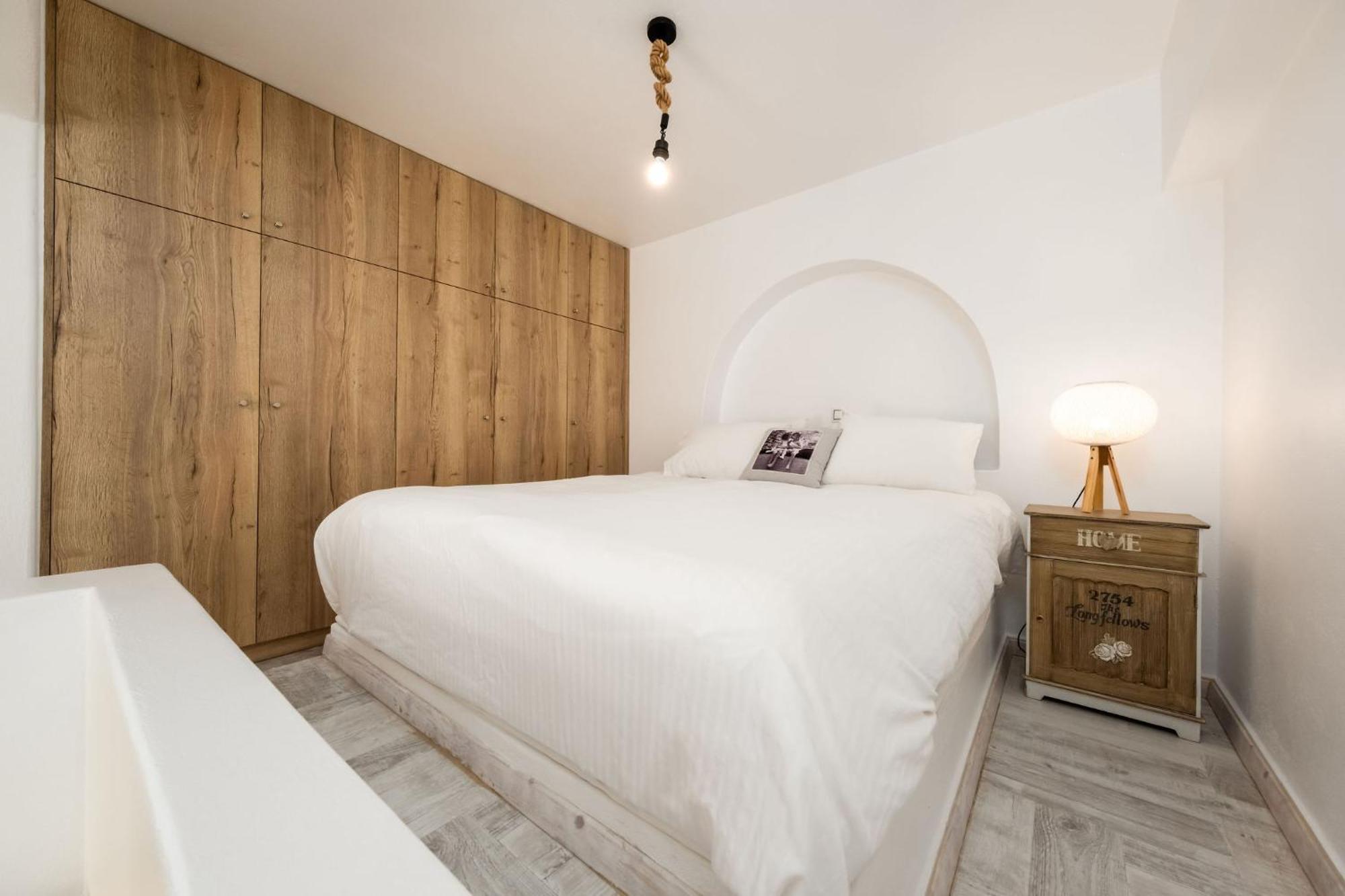 Azzurro Bianco Suites Páros Dış mekan fotoğraf