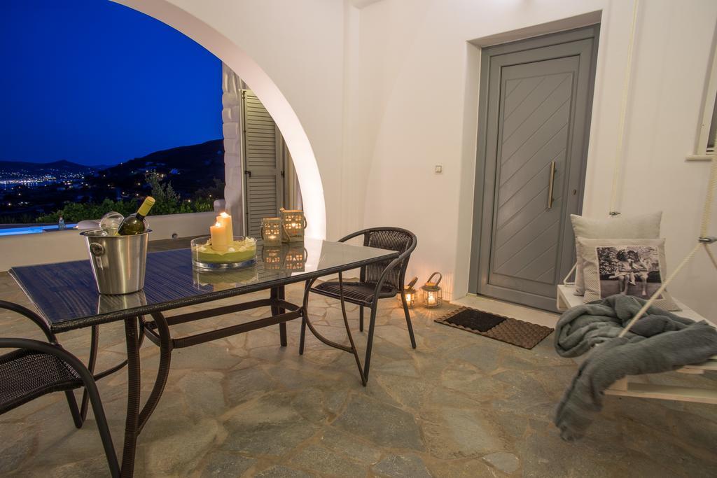 Azzurro Bianco Suites Páros Dış mekan fotoğraf