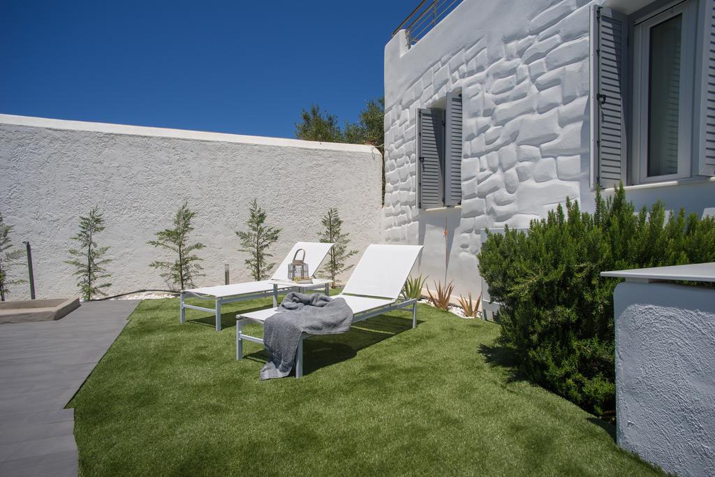 Azzurro Bianco Suites Páros Dış mekan fotoğraf